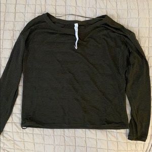 Lululemon top